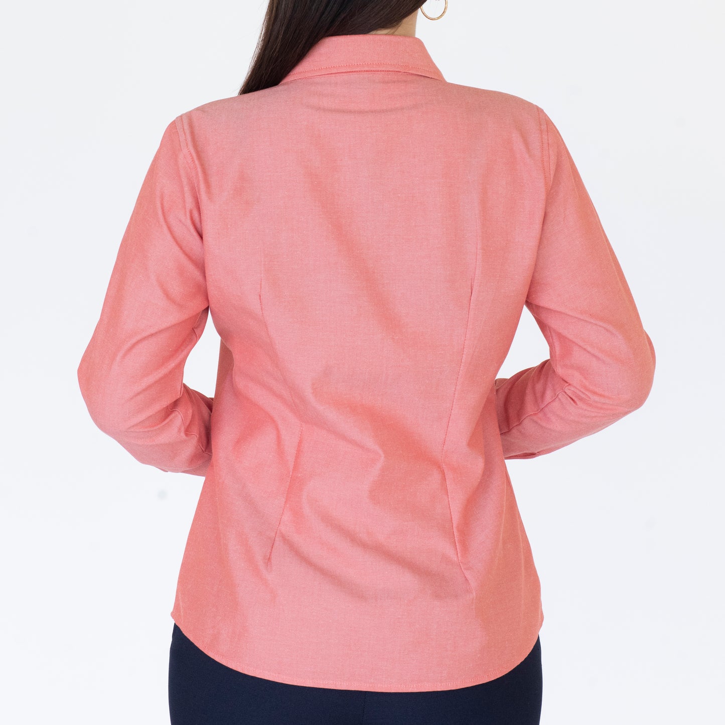 Blusa Manga Larga Modelo - Oxford Hindú Coral