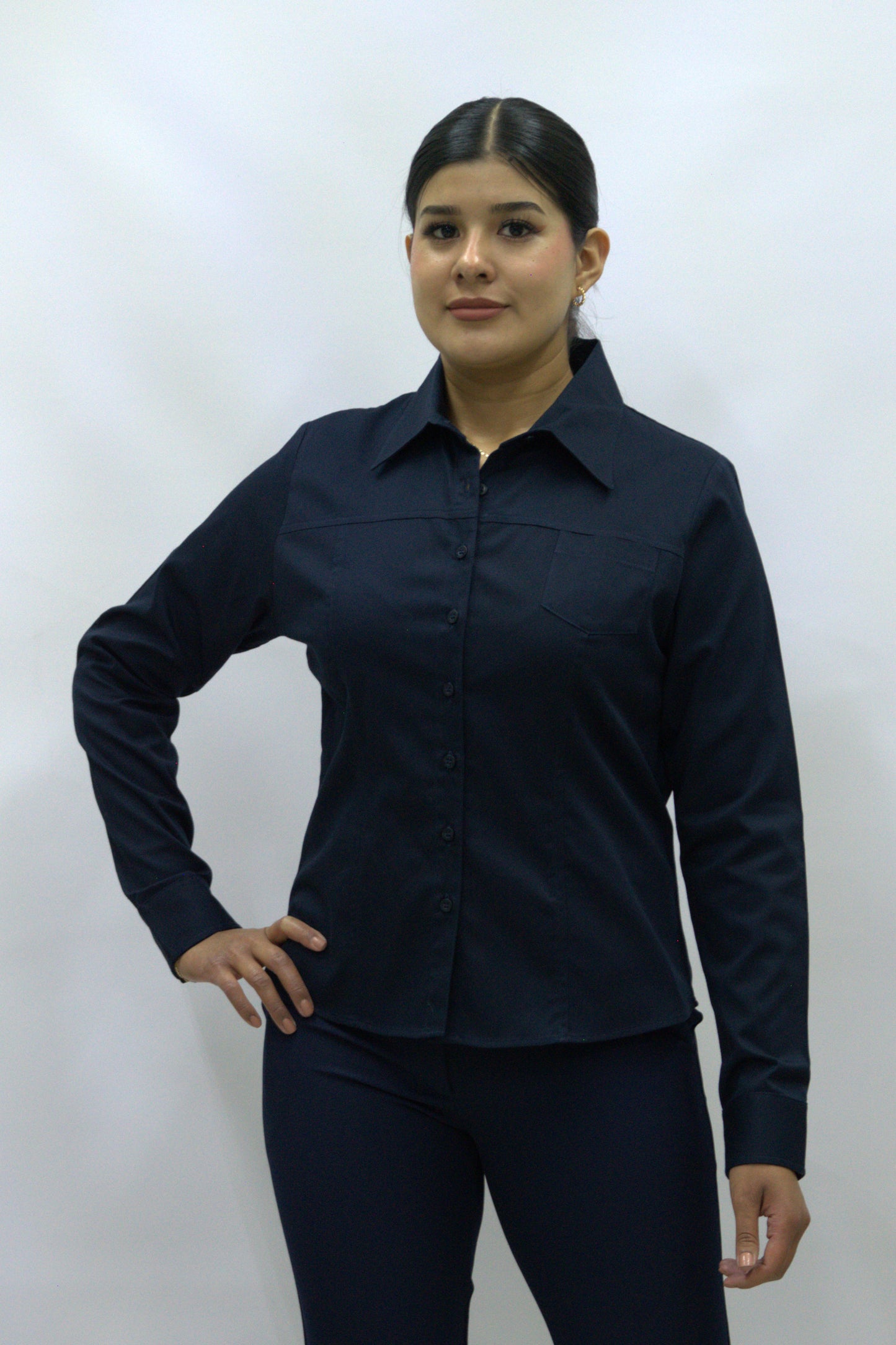 Blusa Manga Larga Modelo - 100 Azul Marino