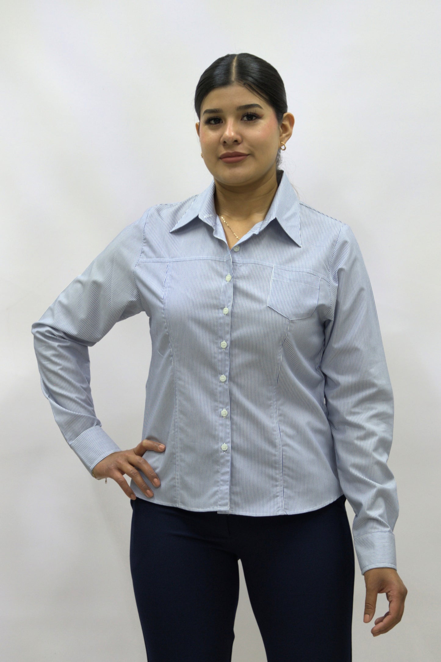Blusa Manga Larga Modelo - 2016