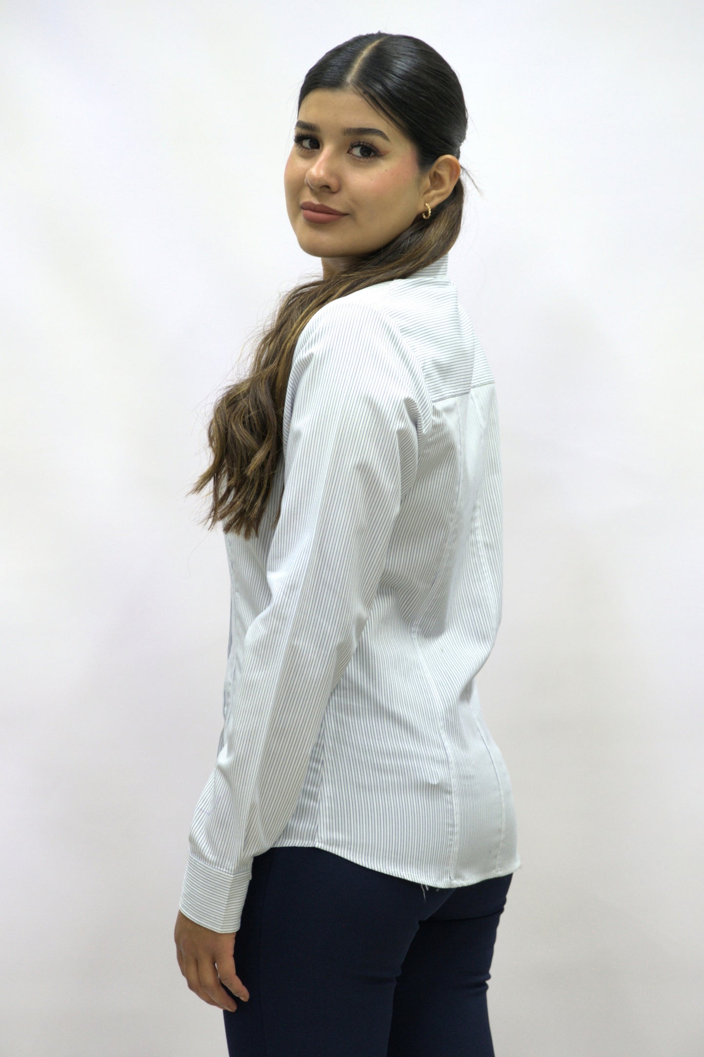 Blusa Manga Larga Modelo - 2017