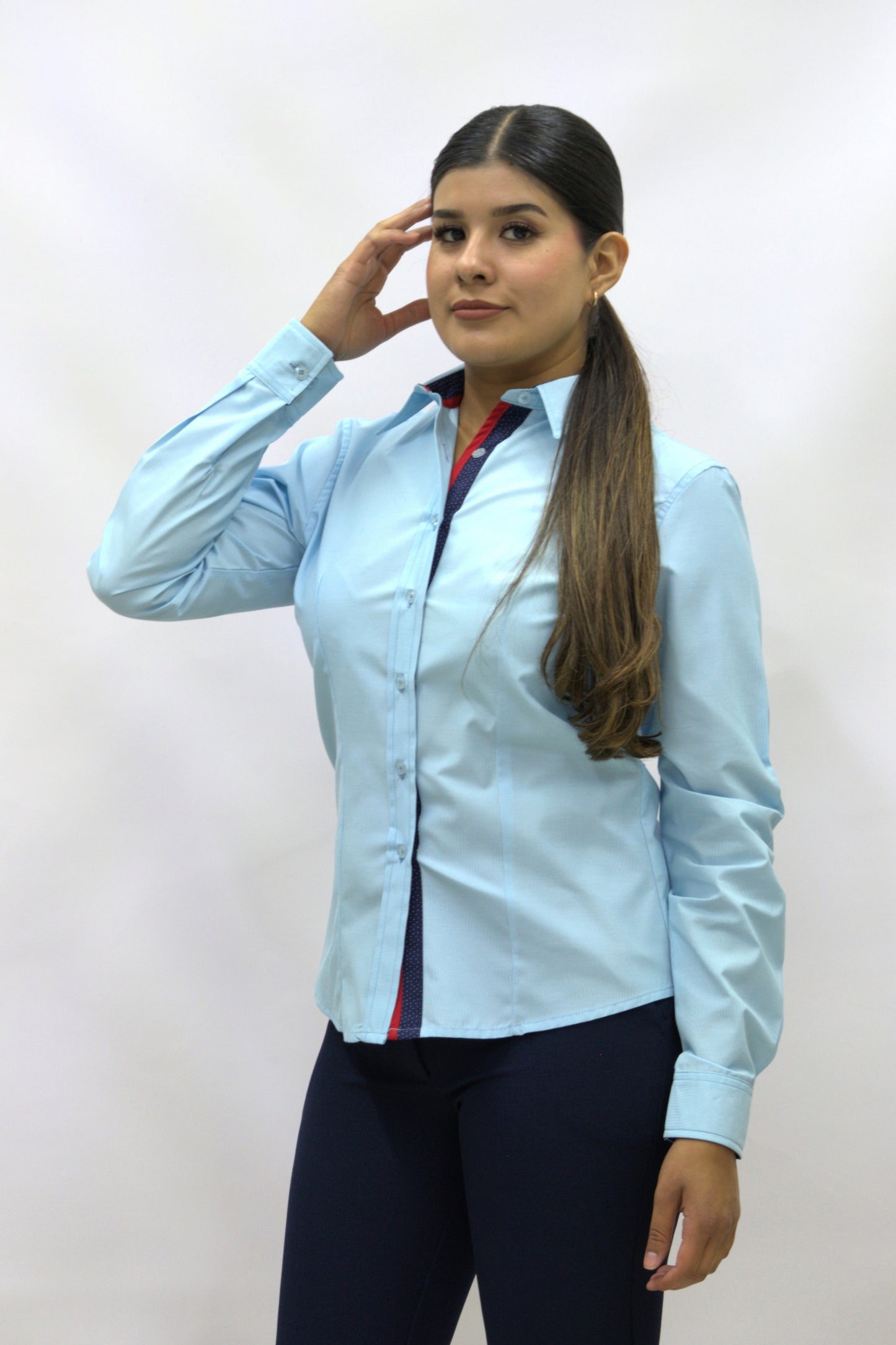 Blusa Manga Larga Modelo - Focus 51 Azul Cielo