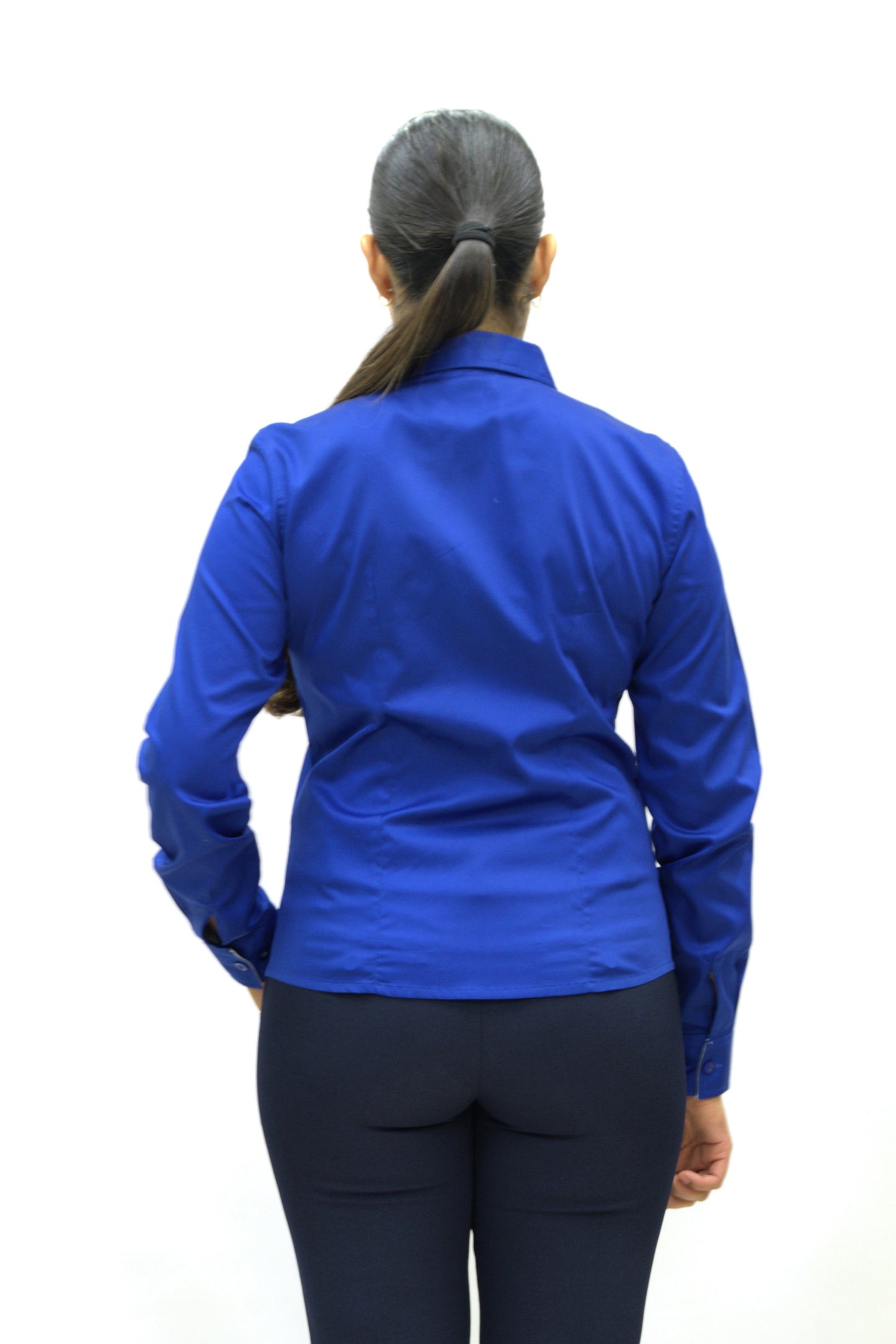 Blusa Manga Larga Modelo - Beluga Azul Rey