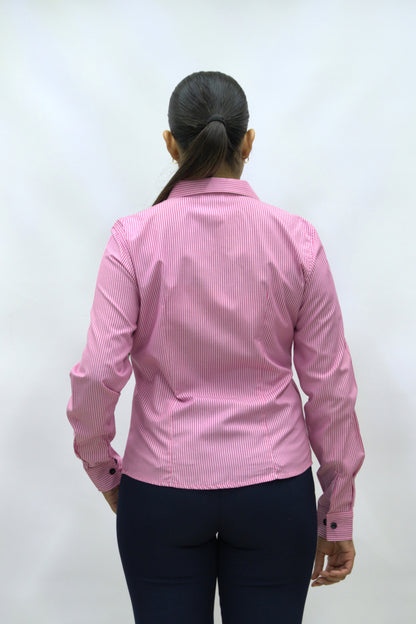 Blusa Manga Larga Modelo - Gobernador Rosa