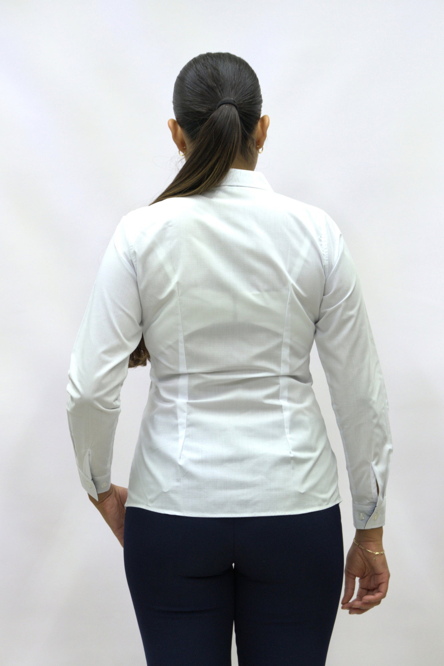 Blusa Manga Larga Modelo - Pique Glow Blanco