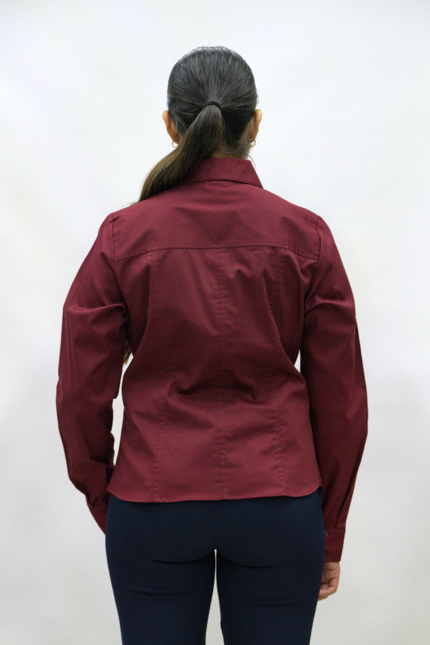 Blusa Manga Larga Modelo - 100 Tinta