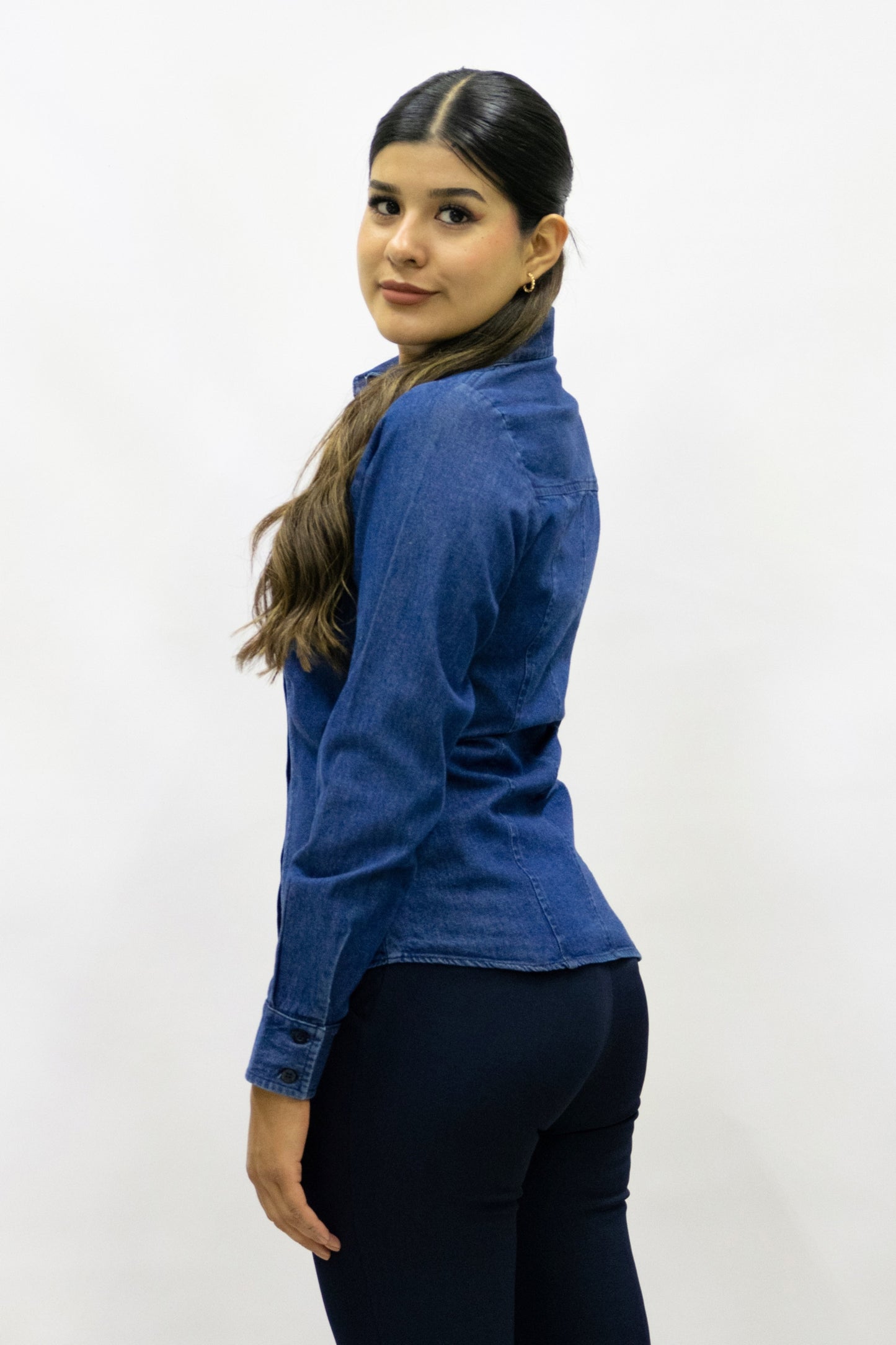 Blusa Manga Larga Modelo - Mezclilla Gruesa